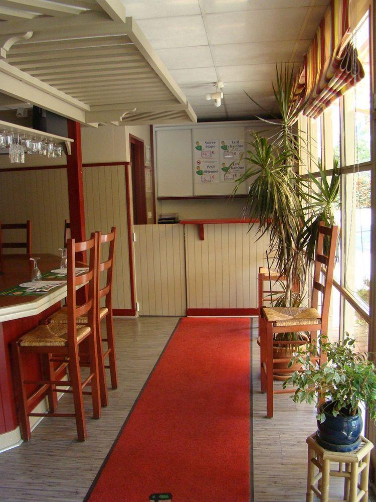 Fasthotel Carcassonne Esterno foto